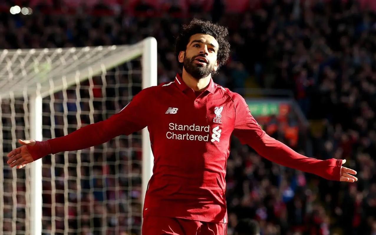 4-0横扫！意甲榜首易主，国米挤掉米兰，法布雷加斯惨败