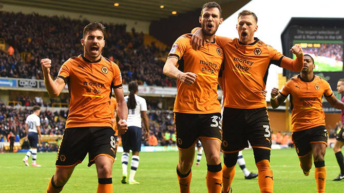 足球队员饮食与恢复计划