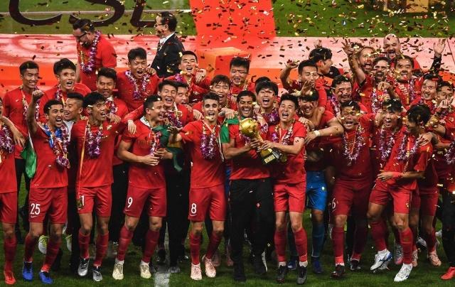 哥伦比亚主帅：梅西只要还踢球就是世界最佳，其余只能争二三