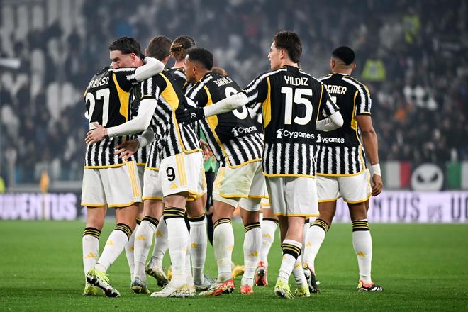 TA：齐尔克泽正处于职业生涯十字路口，未来三月对他至关重要