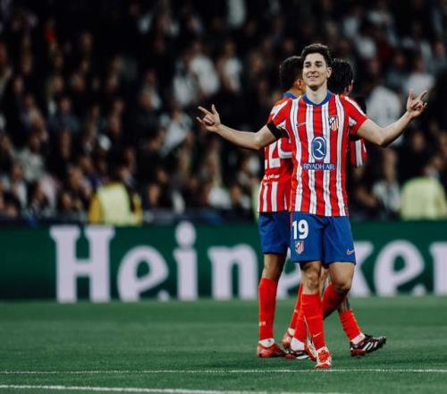 德转列巴拉圭球员历史身价前10：阿尔米隆第1，巴里奥斯上榜