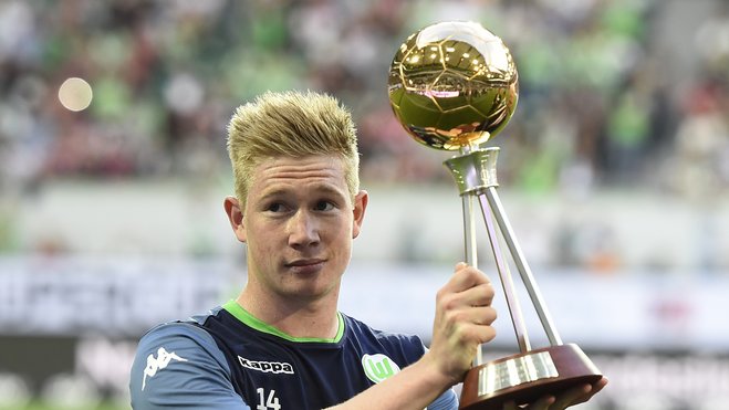 曼联最青睐的中场引援目标身价或将超过1亿英镑。