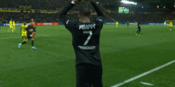 足球欧洲豪门宣布亏损，财政危机加深